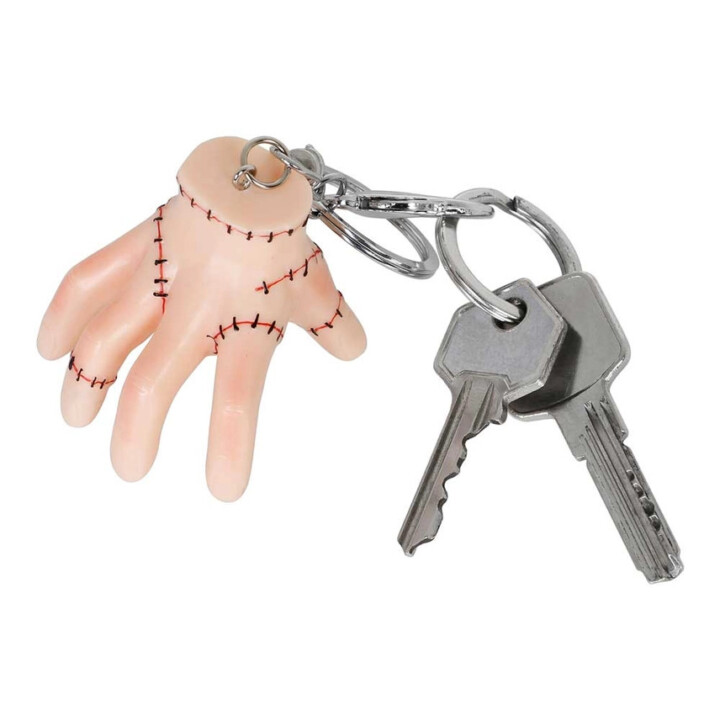 wednesday_fanituote_thing_kasi_avaimenpera_unteli2